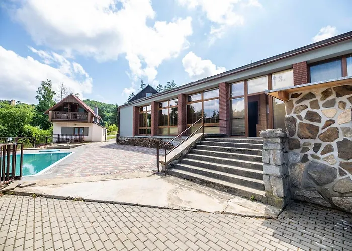 Panelcz * Uhercice (Znojmo)